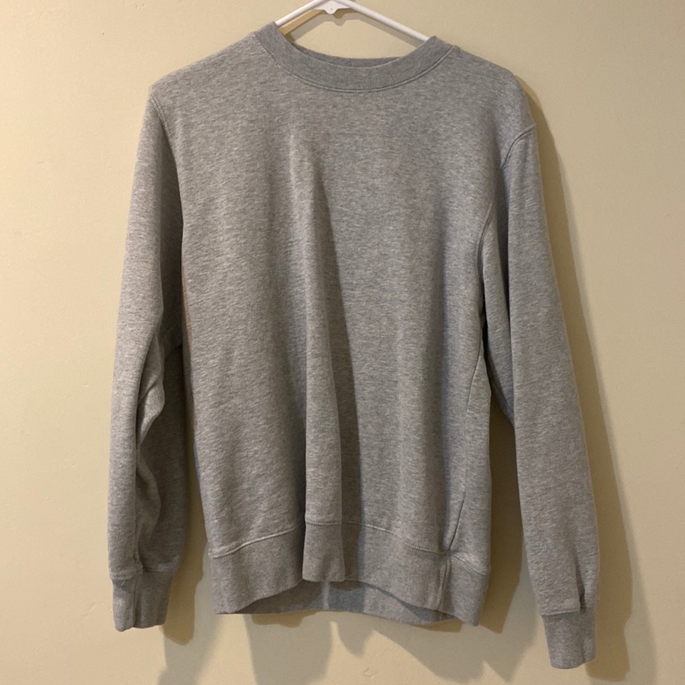Brandy Melville Grey Sweater